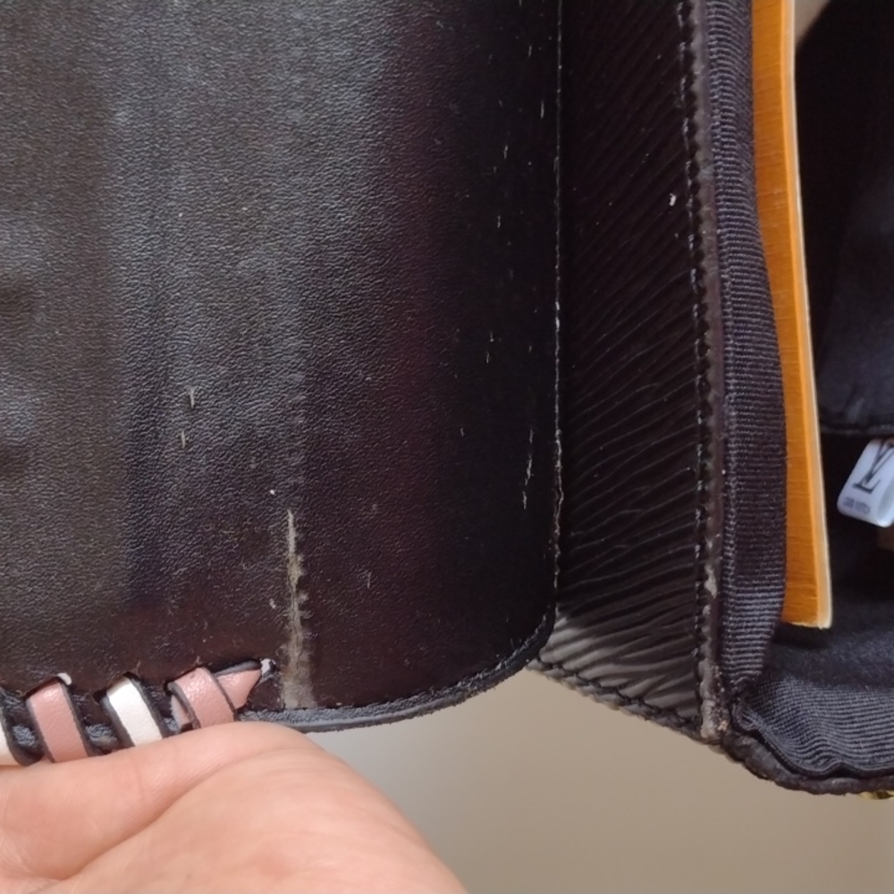 Fashion twist 2 way sling bag - Picture 5 of 12